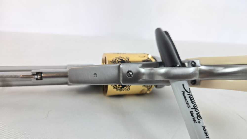 Ruger Collector's Association Old Army Silver Anniversary -img-15