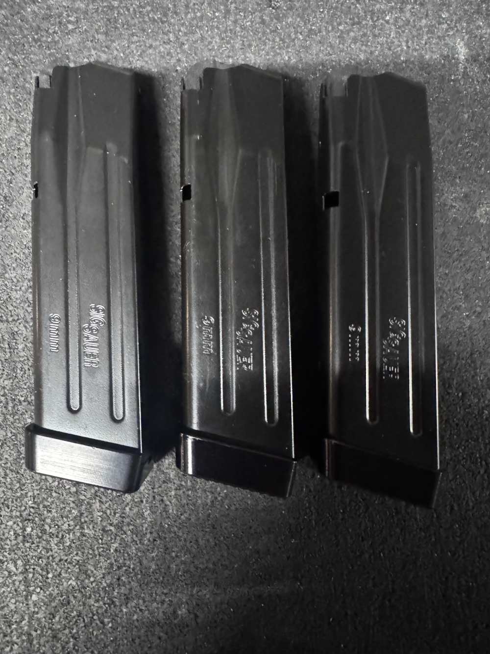 NO CC FEES! Sig Sauer P320 Full 3 Magazines 10 or 17 rounds-img-0