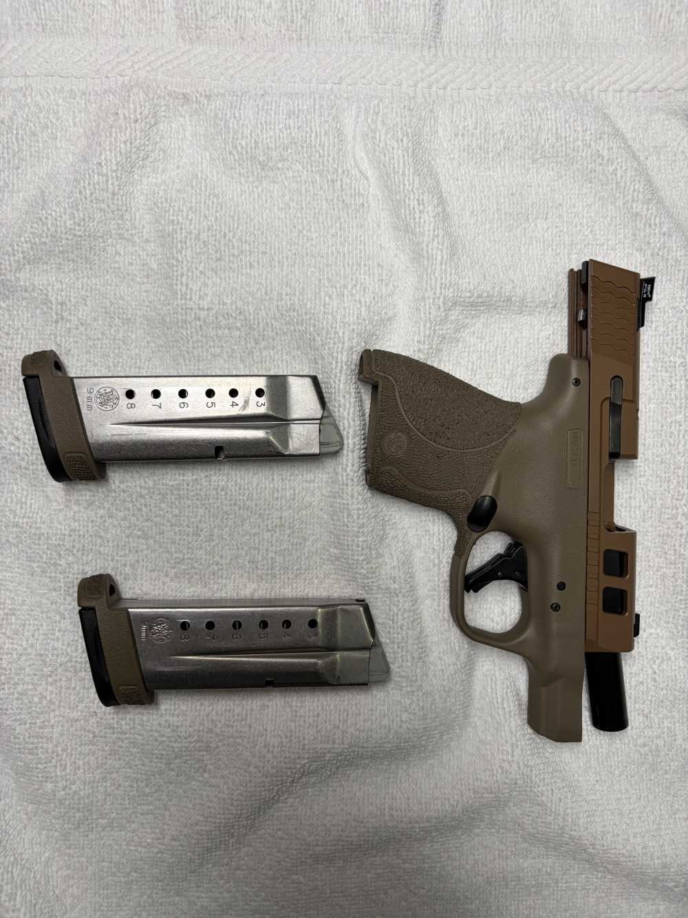 Smith & Wesson Performance Center M&P9 Shield 9mm Ported 3.1" FDE-img-4