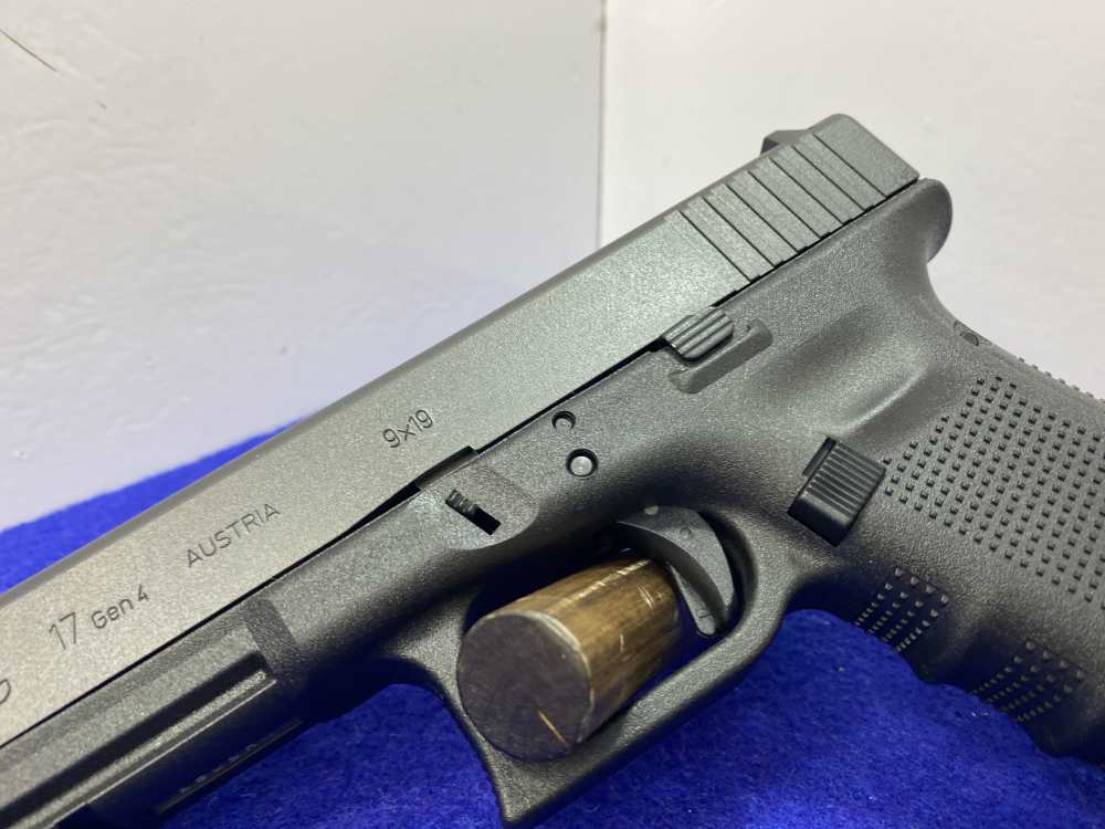 Glock 17 Gen 4 9mm Blk 4.49" *PROVEN & RELIABLE PLATFORM*--img-12