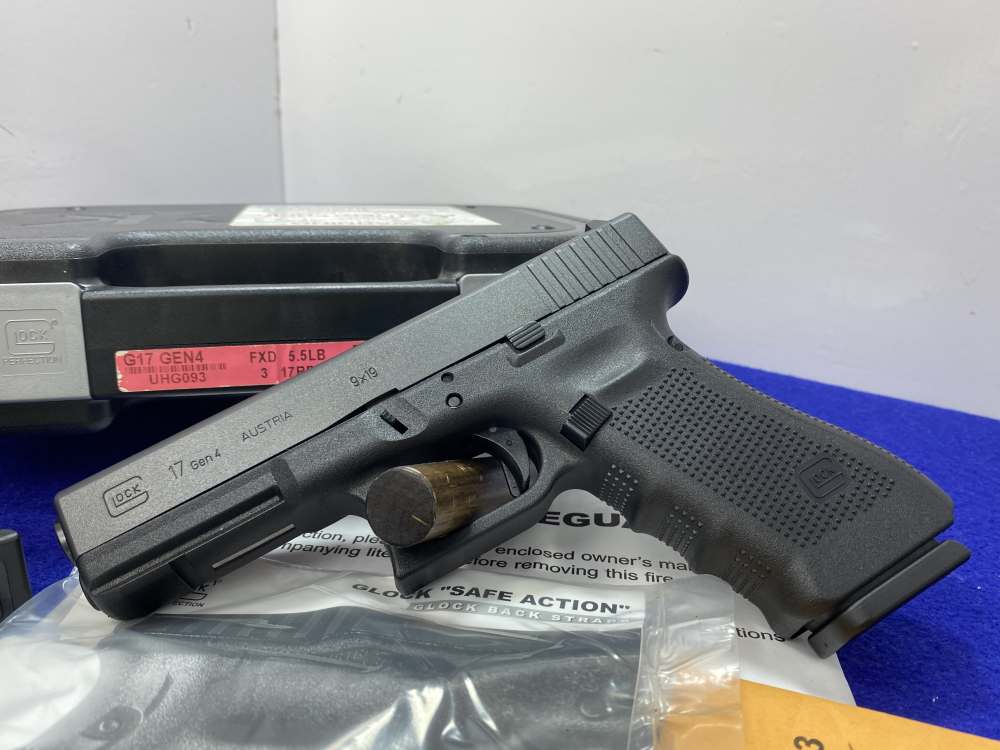 Glock 17 Gen 4 9mm Blk 4.49" *PROVEN & RELIABLE PLATFORM*--img-3
