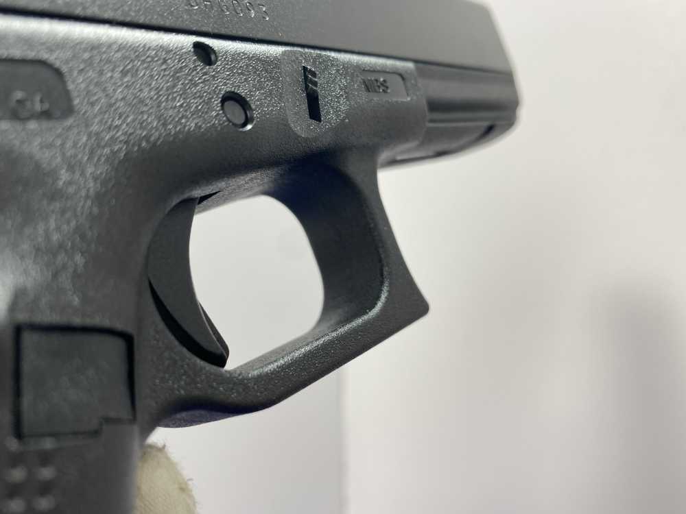 Glock 17 Gen 4 9mm Blk 4.49" *PROVEN & RELIABLE PLATFORM*--img-33