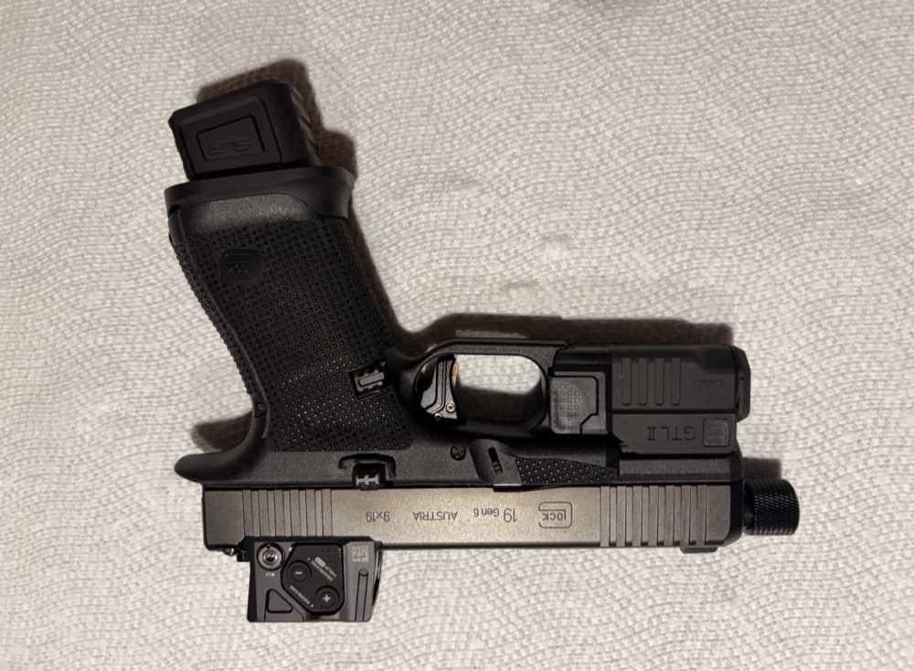 Glock 19 Gen 6 9mm COA Aimpoint Acro Threaded Barrel Custom-img-2