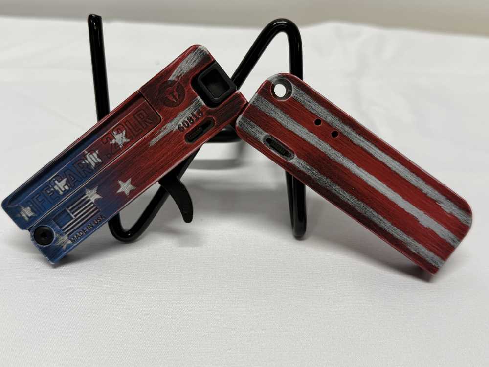 TRAILBLAZER FIREARMS LIFECARD .22 LR — AMERICAN FLAG EDITION-img-2