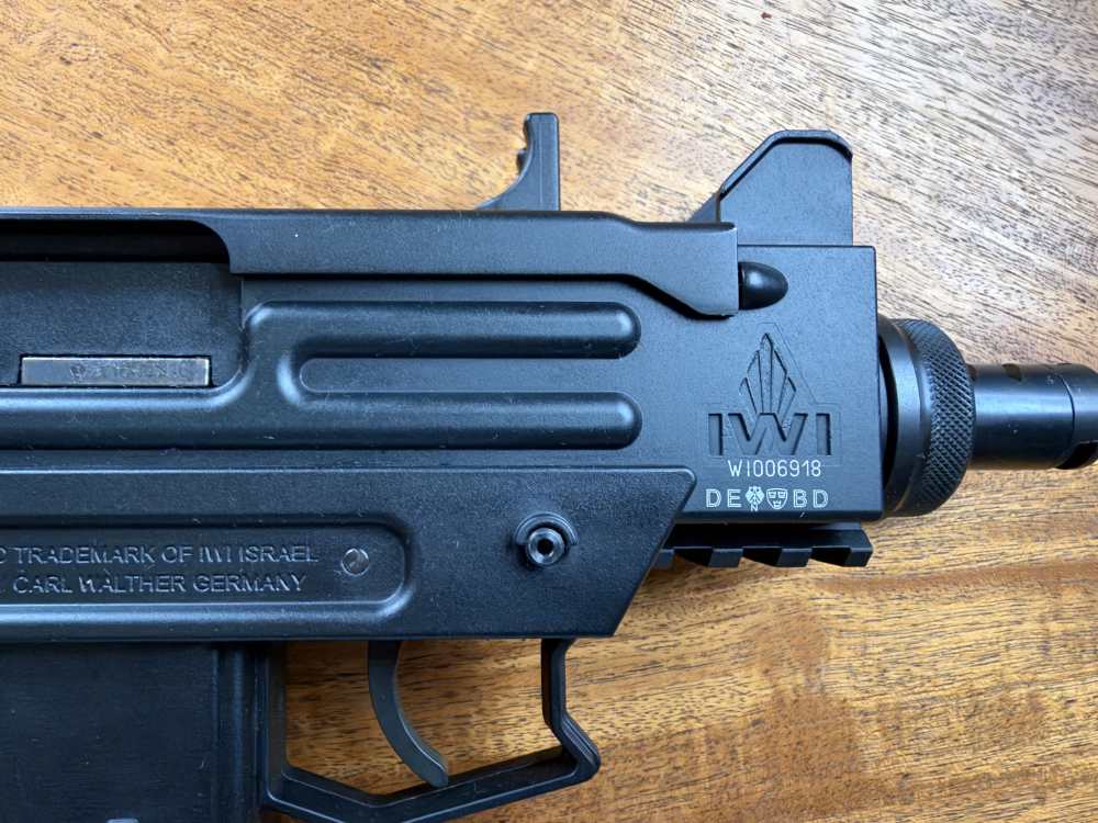 IWI UZI Pistol .22 LR – Walther Germany – 3x 20-Rd Mags-img-5