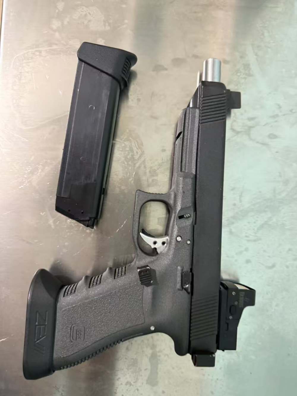 Custom Glock 34 Gen 3 (9mm) Competition setup-img-0