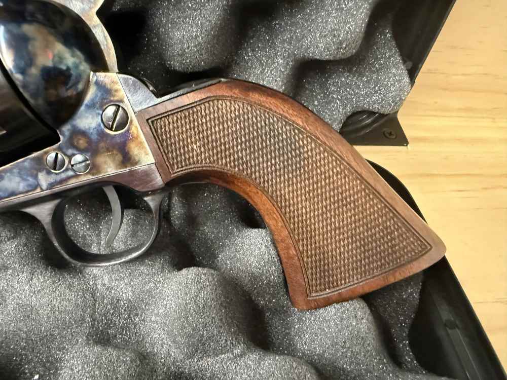 TRADITIONS 1873 SINGLE ACTION 45 COLT 4.75”-img-2