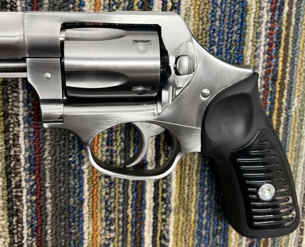 Ruger SP101 .357 5-shot-img-13
