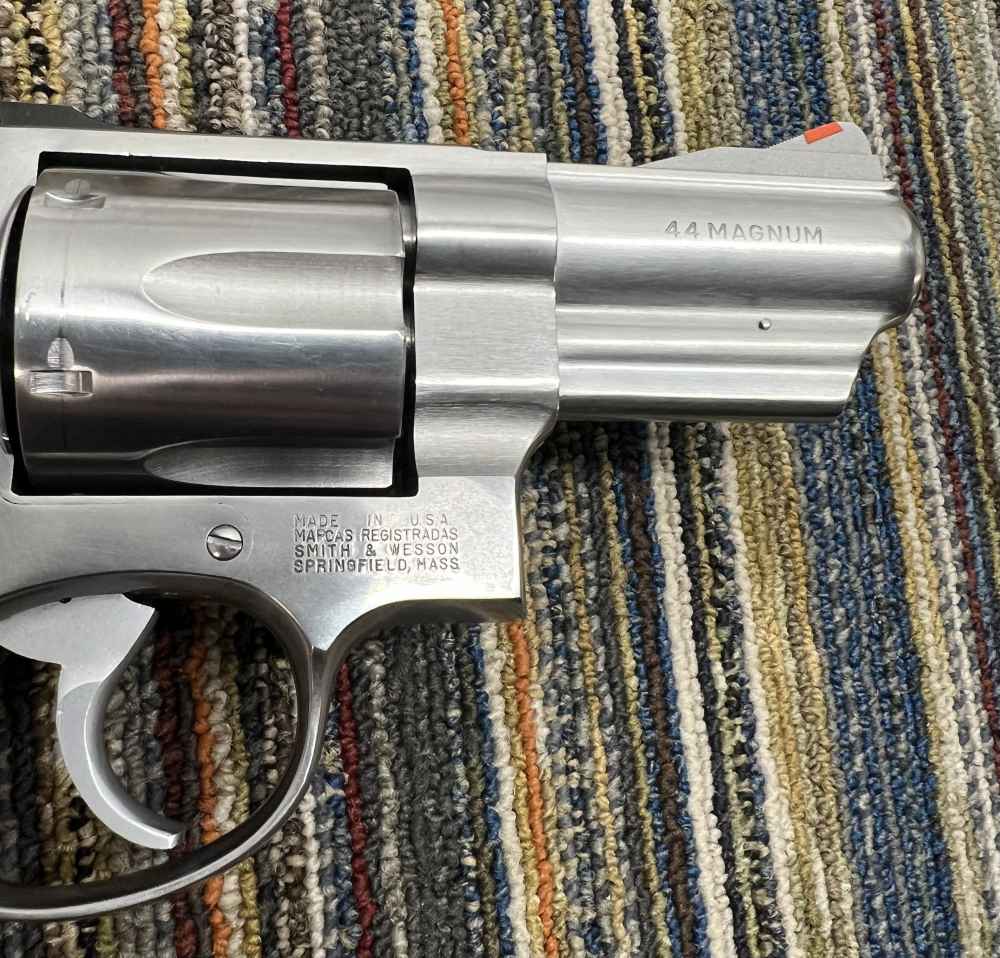 S&W 629-1 44MAG 6-SHOT-img-21
