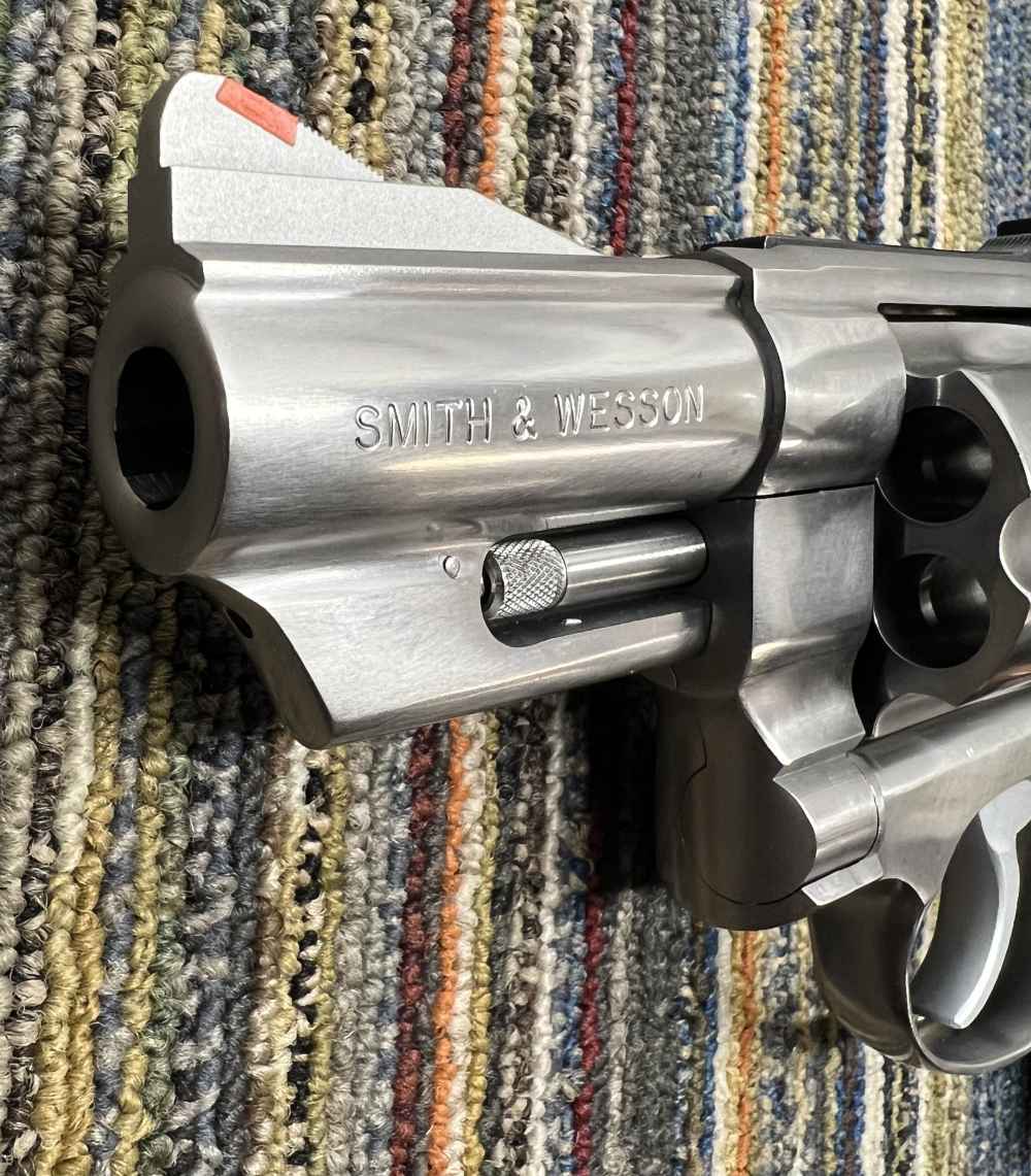 S&W 629-1 44MAG 6-SHOT-img-7