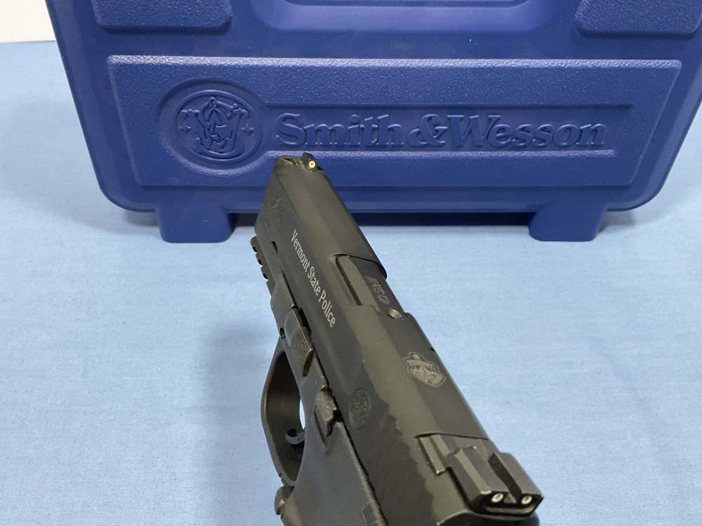 Smith & Wesson Collector Rare Agancy Marked Vermont State Police-img-10