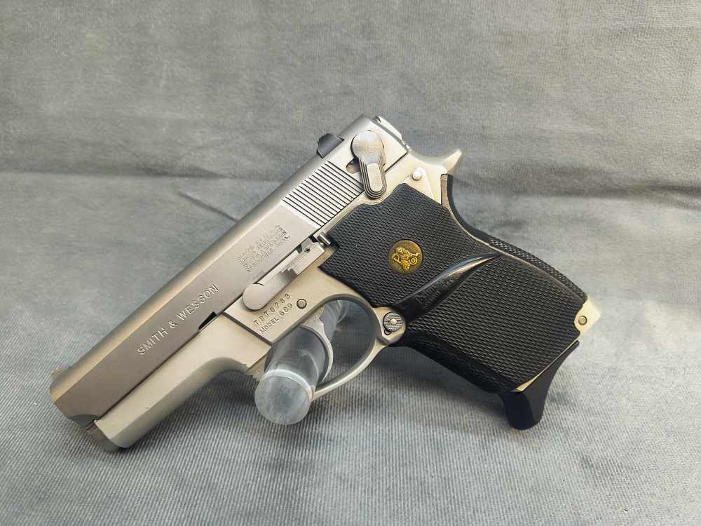 SMITH & WESSON 669 9MM-img-5