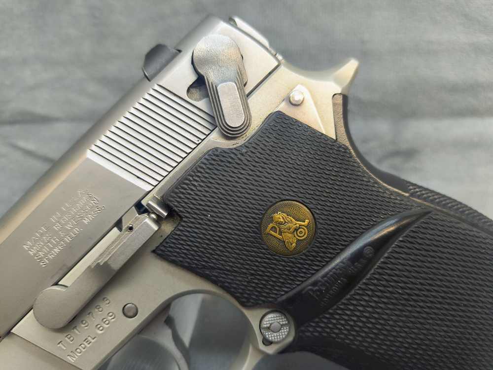 SMITH & WESSON 669 9MM-img-7