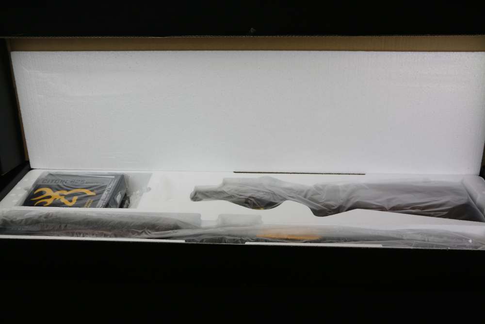 Browning Citori 825 Sporting 0183223002, 12 Ga, 32", 3" Chmbr, Walnut, NIB-img-23