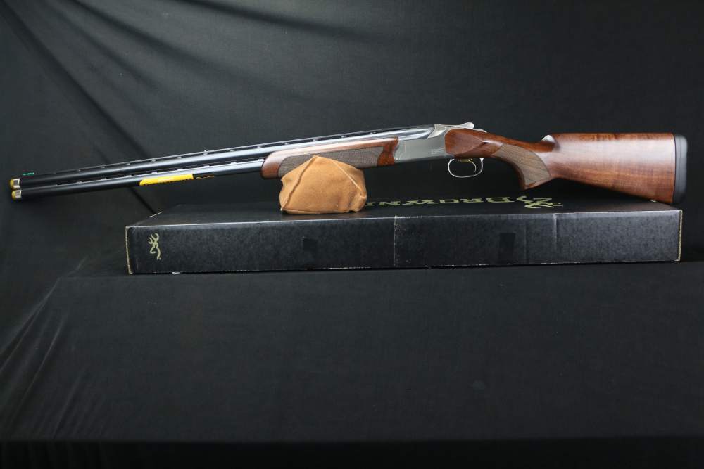Browning Citori 825 Sporting 0183223002, 12 Ga, 32", 3" Chmbr, Walnut, NIB-img-11