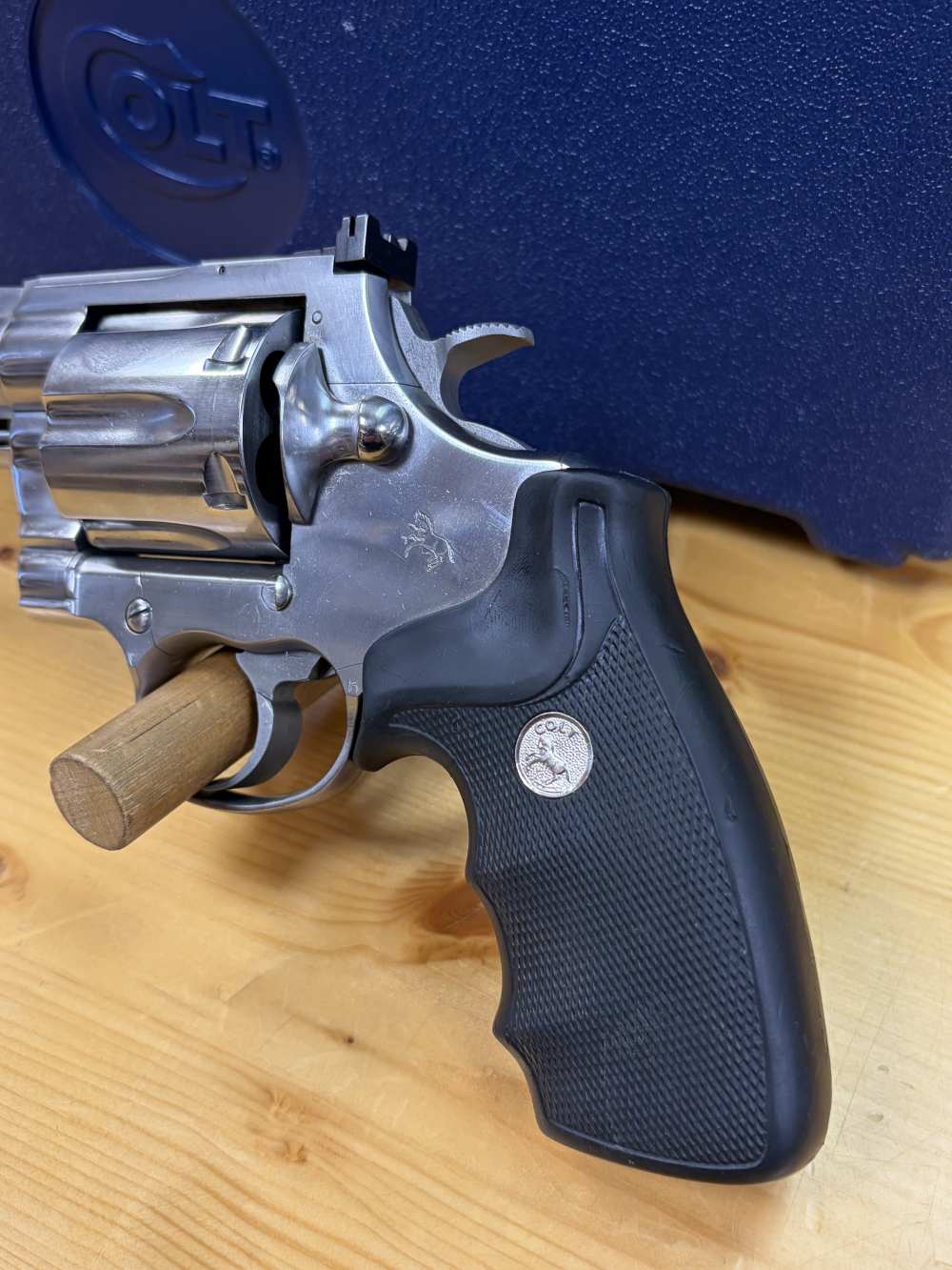 COLT ANACONDA STAINLESS 44MAG 8" 1994 MINT-img-7