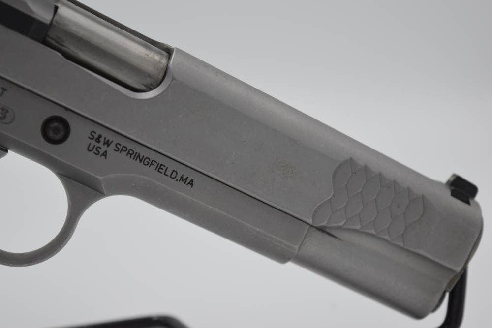 Smith & Wesson 1911 CT 45 ACP 5"-img-12