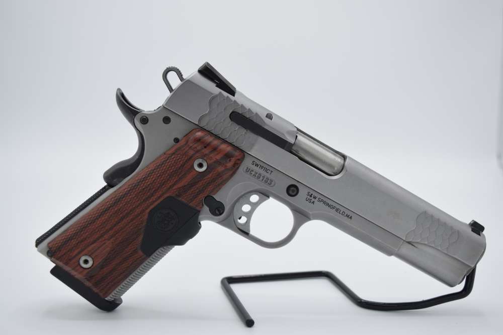 Smith & Wesson 1911 CT 45 ACP 5"-img-9