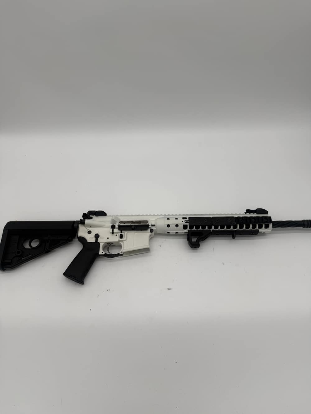  White LWRC M61c-img-4