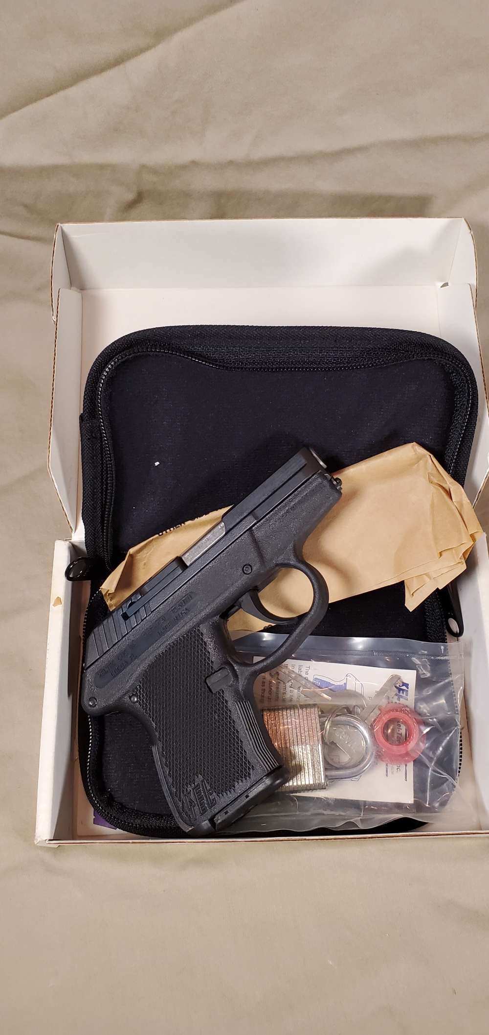 Keltec, P32, 32 Acp, 2 1/2" Barrel, Like New With Box-img-2