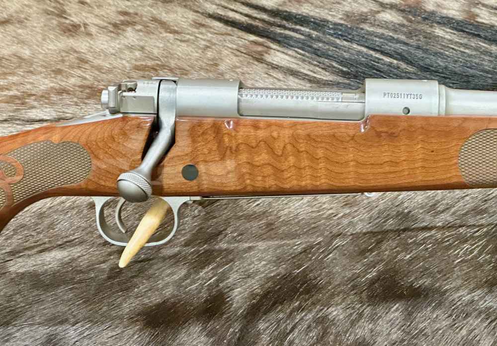 WINCHESTER MODEL 70 FEATHERWEIGHT STAINLESS DARK MAPLE 308, GOOD WOOD-img-3