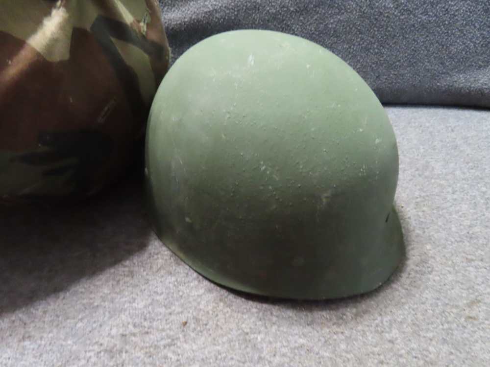 3-POST VIETNAM WAR ERA USGI M1 HELMETS, COMPLETE WITH LINERS & CHINSTRAPS-img-7