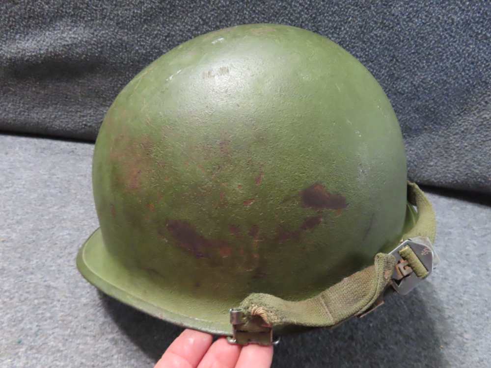 3-POST VIETNAM WAR ERA USGI M1 HELMETS, COMPLETE WITH LINERS & CHINSTRAPS-img-9