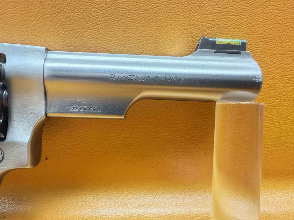 Ruger SP101 8-Shot .22 LR Revolver – 4.2" Stainless, Wood Insert Grips-img-3