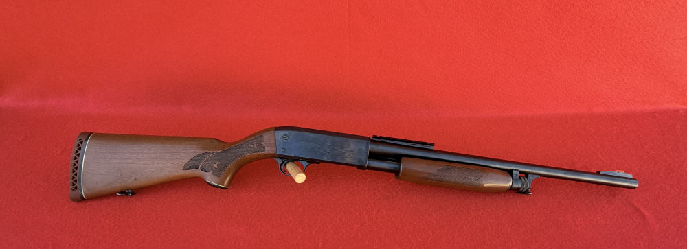 Ithaca 37 Featherlight Deerslayer 12 Gauge 20" Pump Action Shotgun 1976 C&R-img-0