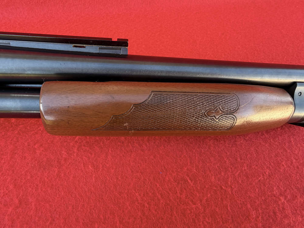 Ithaca 37 Featherlight Deerslayer 12 Gauge 20" Pump Action Shotgun 1976 C&R-img-8