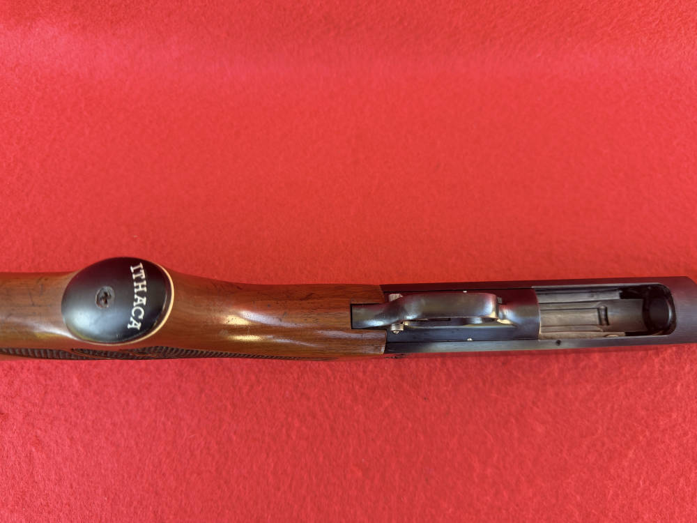Ithaca 37 Featherlight Deerslayer 12 Gauge 20" Pump Action Shotgun 1976 C&R-img-33