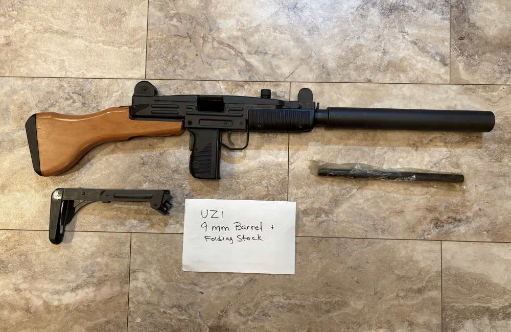 UZI Full Auto Transferable Machine Gun-img-1