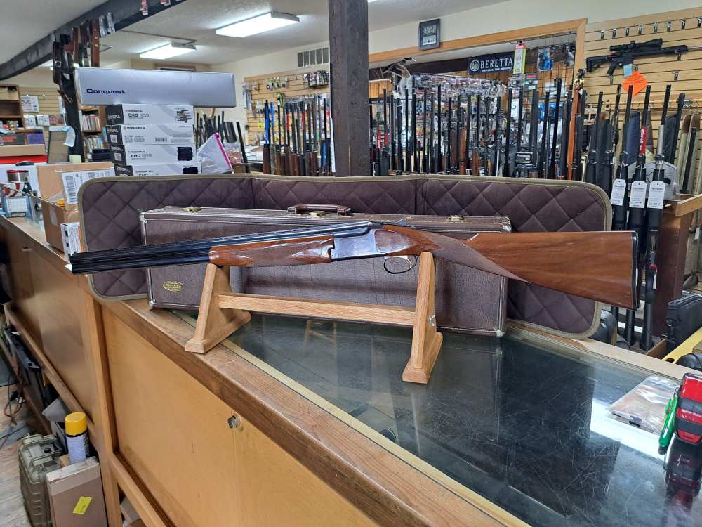 Browning Citori Upland 12 Gauge with Browning Case-img-11