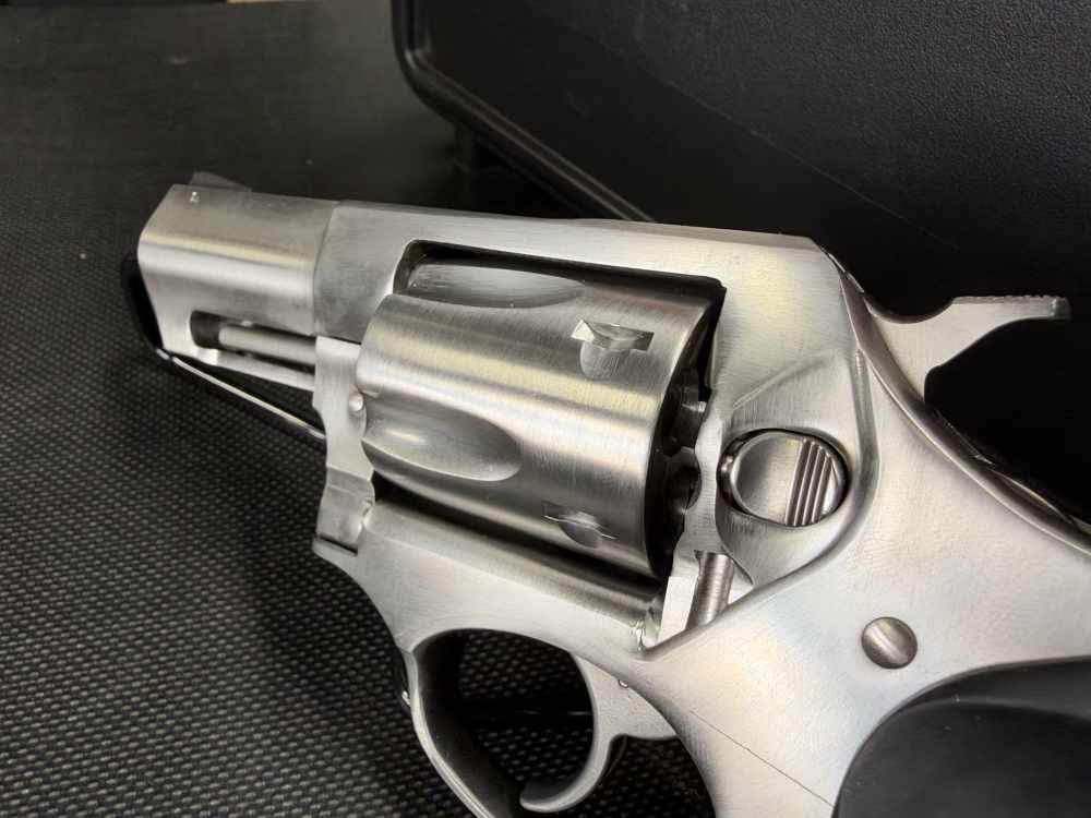 Ruger SP101 Stainless .357 Magnum 2.25" Barrel-img-3