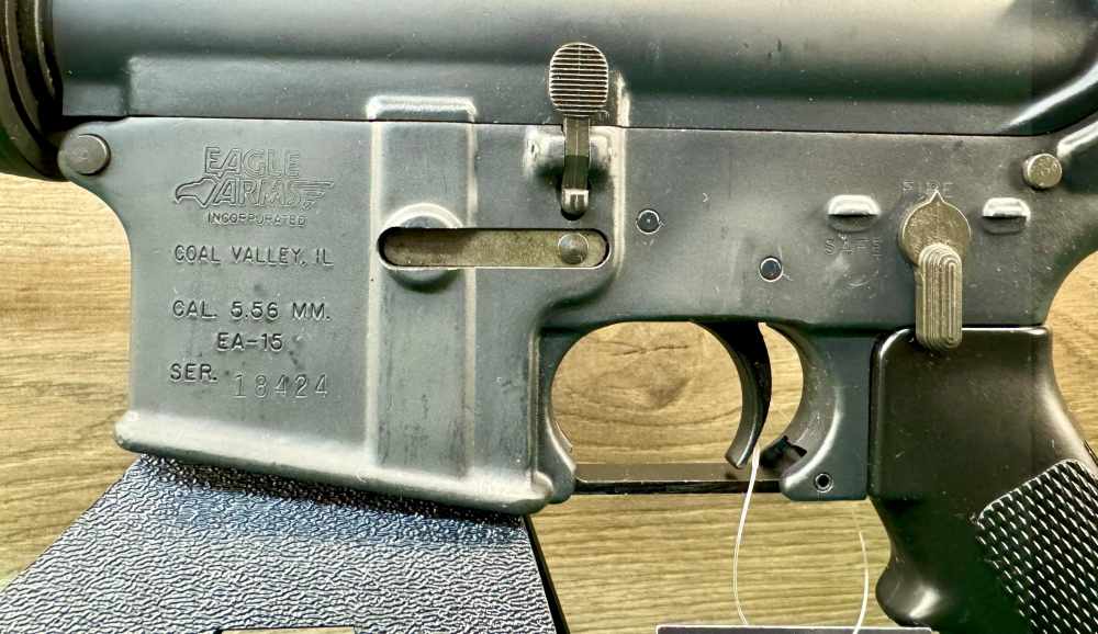 LNIB Eagle Arms EA-15 AR-15 5.56 NATO 20" A2 Rifle-img-4