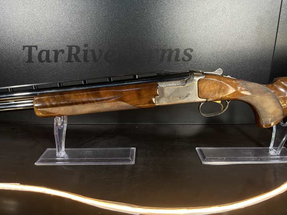 Browning 12 Gauge Shotgun-img-9
