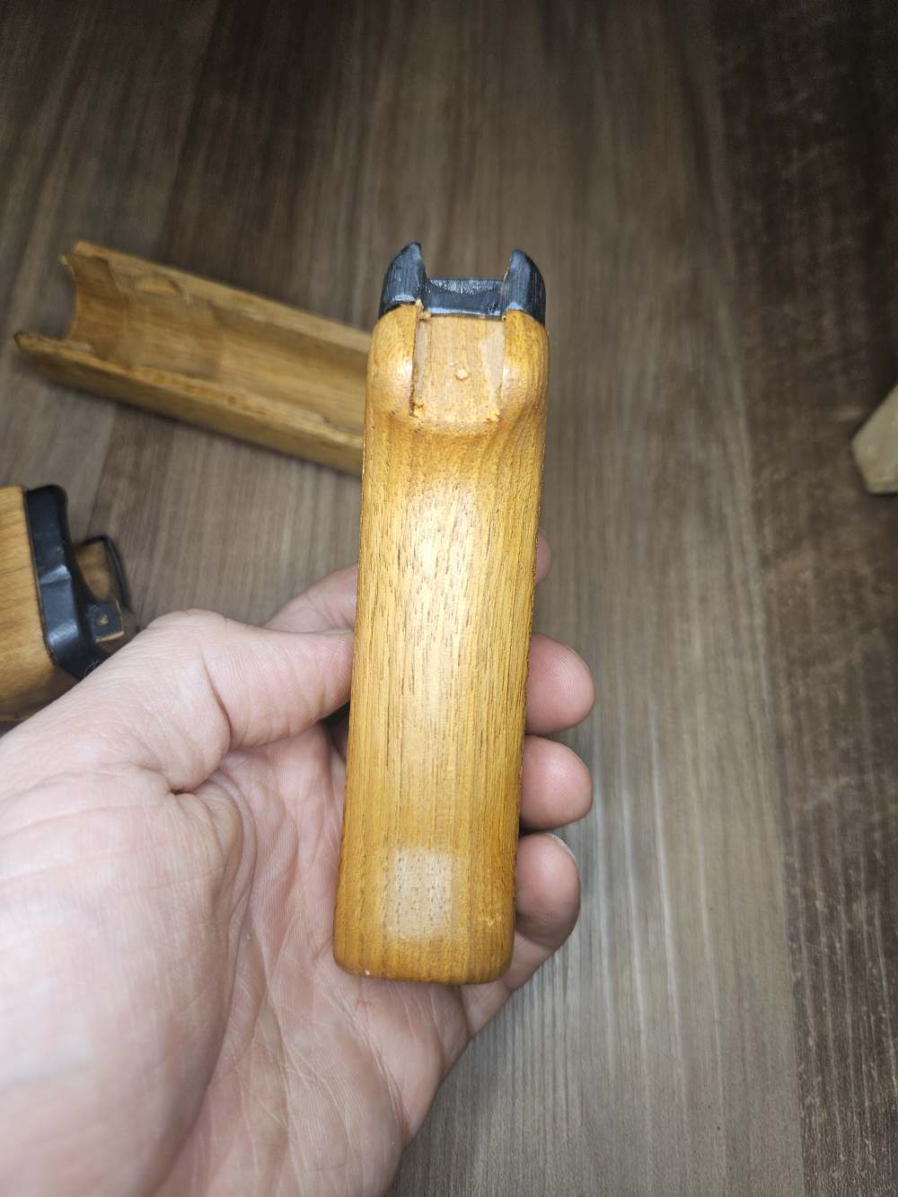 Type 56 AK Chinese Blonde wood stock set, bayonet cut handguard, Grip NOS -img-10