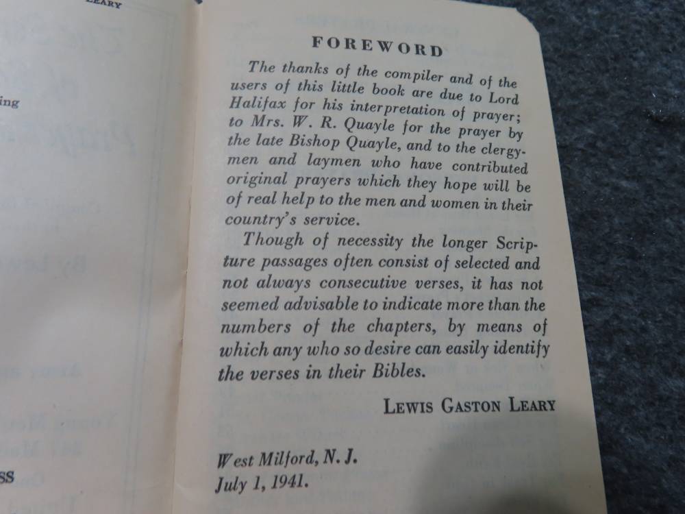 4-BOOKLET PACK OF WWII USGI RELIGIOUS MANUALS PUT OUT BY THE YMCA/SALVATION-img-21
