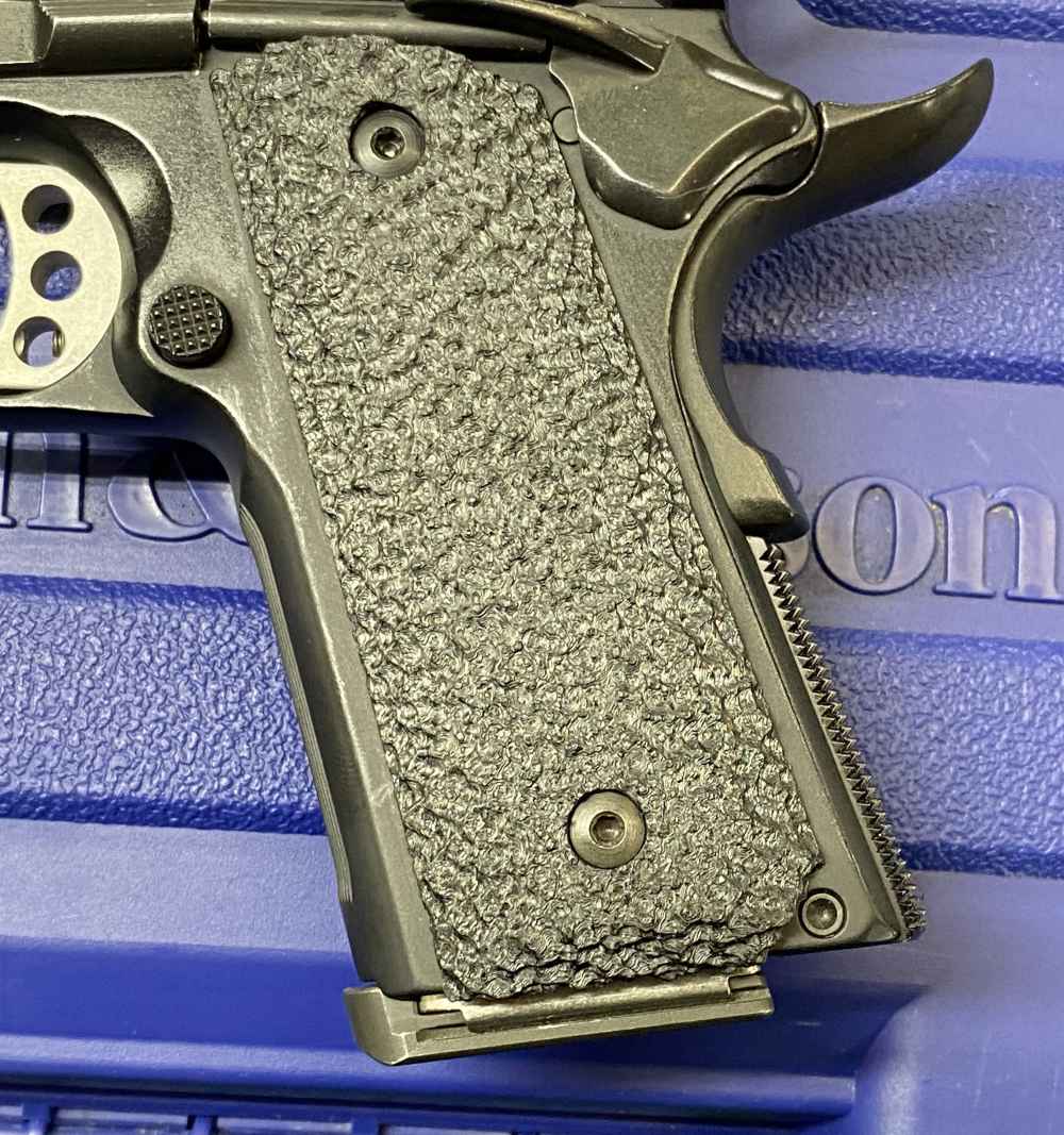 USED LIKE NEW Smith & Wesson 1911 Pro Series 45ACP w/3" Brl and 2-7rnd Mags-img-8