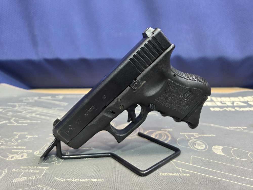 Penny Auction! Used Glock 27 Gen 3 .40 S&W Semi-Automatic Pistol-img-0