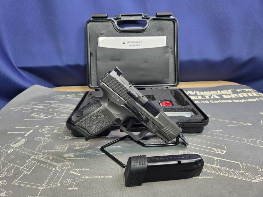 Used Canik TP9 Elite SC 9mm Semi-Automatic Pistol w/ Case and 2 Mags-img-0