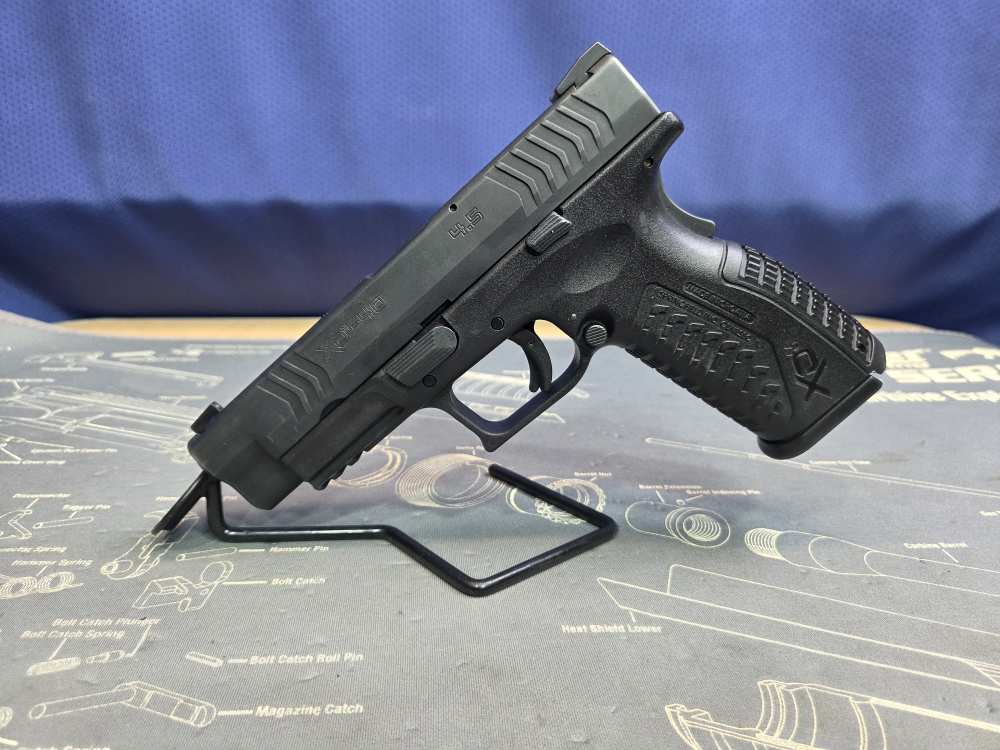 Springfield XDm-40 .40 S&W Semi-Automatic Pistol 4.5" Barrel-img-0