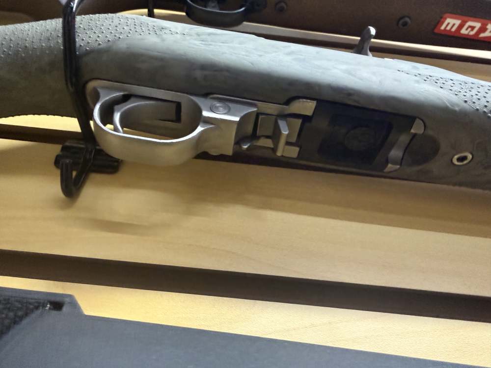AMT 22/25 22LR Green Mountain Stainless Threaded Bull Barrel & Hogue Stock-img-8