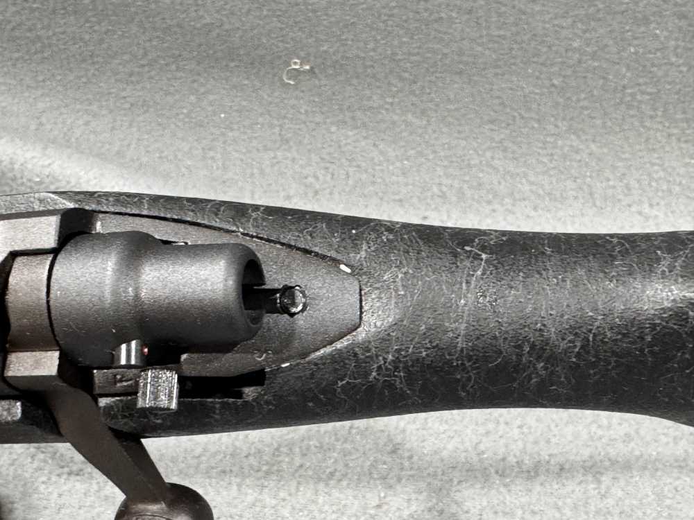REMINGTON 700 VARMINT RIFLE .308 CAL SYNTHETIC STOCK 26-IN YEAR2002 (LW-5)-img-5