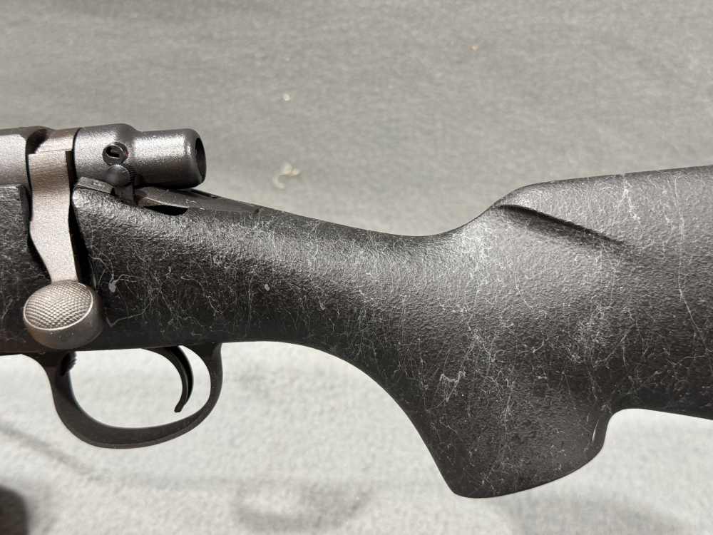 REMINGTON 700 VARMINT RIFLE .308 CAL SYNTHETIC STOCK 26-IN YEAR2002 (LW-5)-img-20
