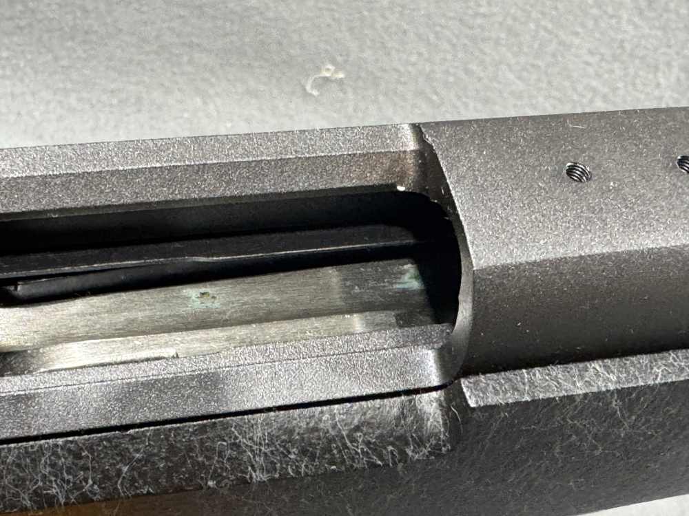 REMINGTON 700 VARMINT RIFLE .308 CAL SYNTHETIC STOCK 26-IN YEAR2002 (LW-5)-img-27