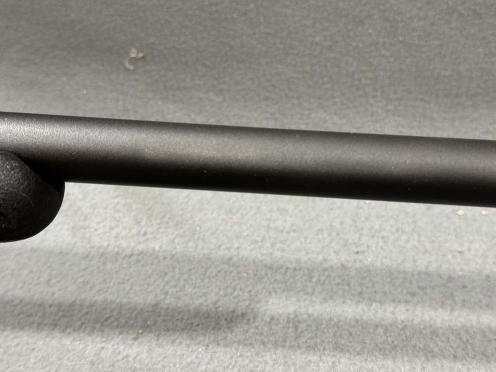 REMINGTON 700 VARMINT RIFLE .308 CAL SYNTHETIC STOCK 26-IN YEAR2002 (LW-5)-img-37