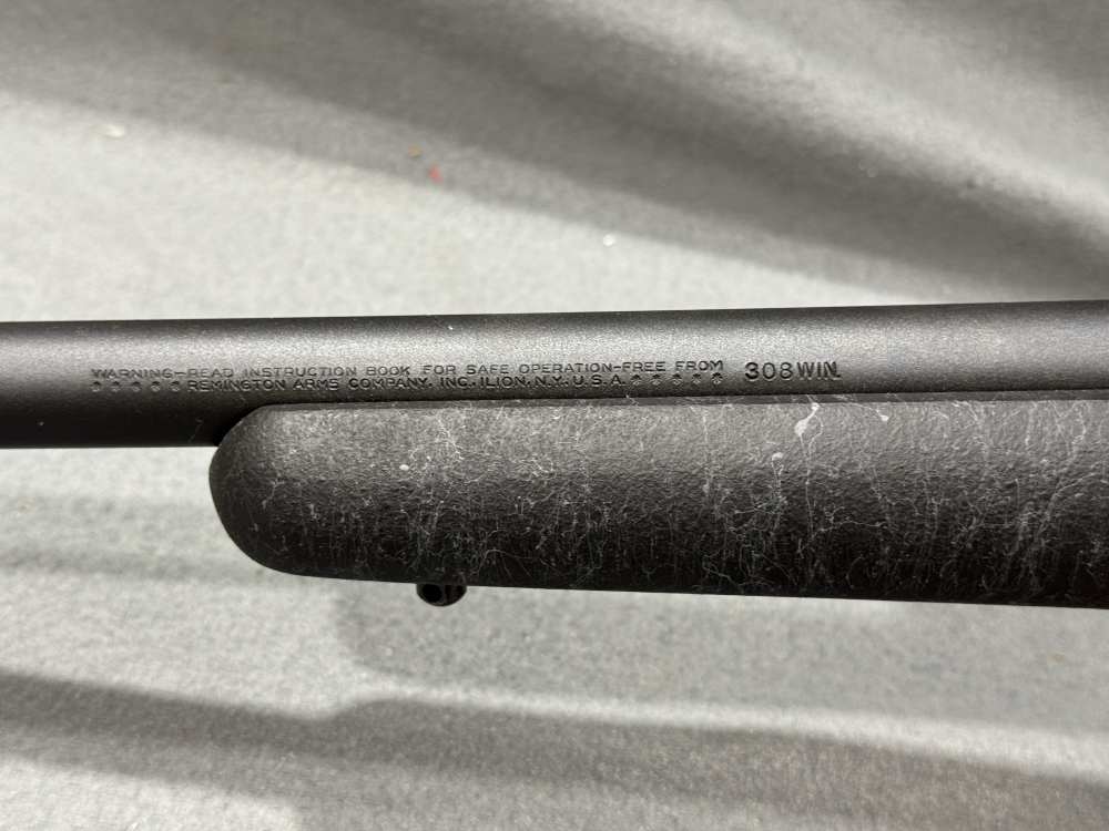 REMINGTON 700 VARMINT RIFLE .308 CAL SYNTHETIC STOCK 26-IN YEAR2002 (LW-5)-img-22