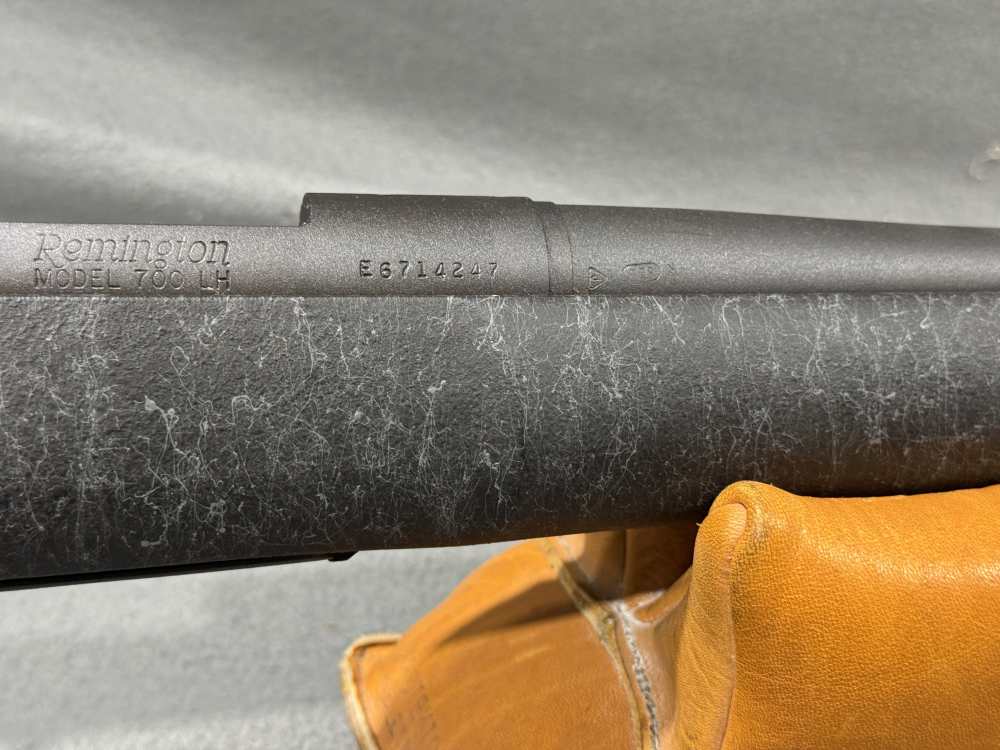 REMINGTON 700 VARMINT RIFLE .308 CAL SYNTHETIC STOCK 26-IN YEAR2002 (LW-5)-img-35