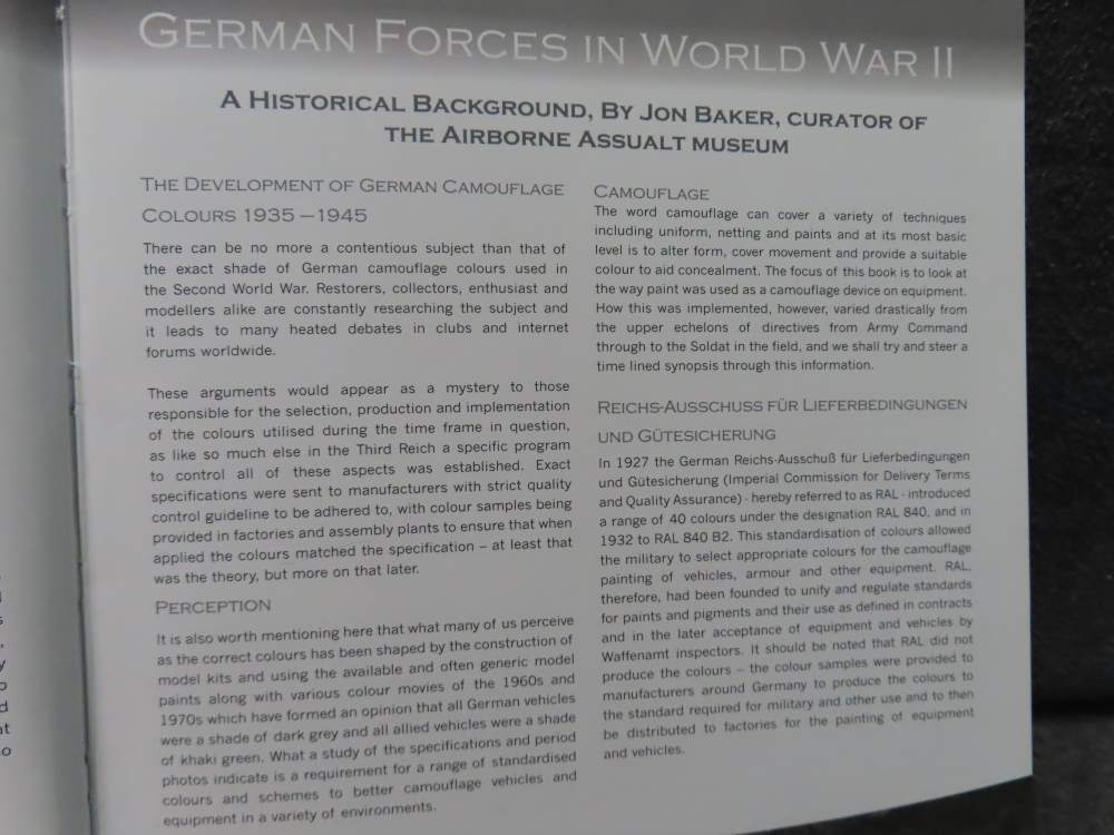 TARNFARBEN VOLUME 1 CAMOUFLAGE PAINTED RELICS OF WWII-img-5